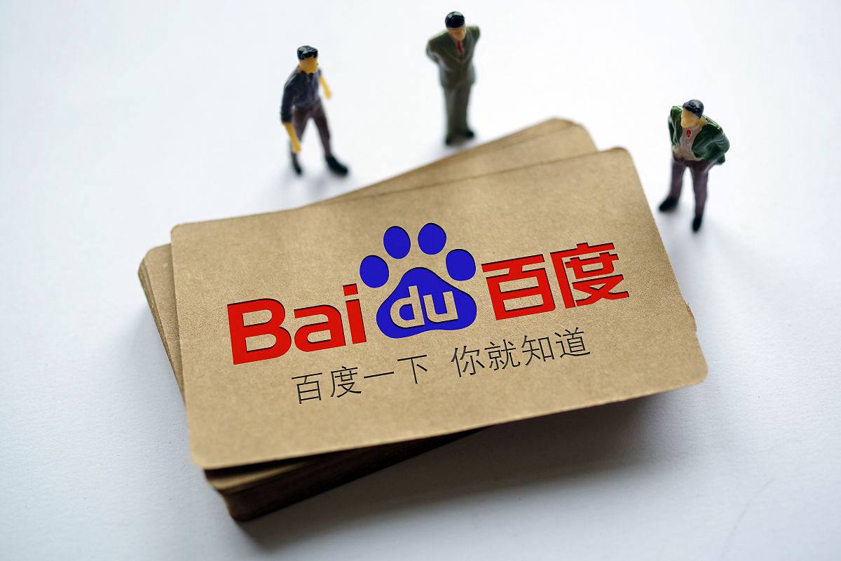 冰球突破官网下载被抢鸡排校长离世有千多人送别